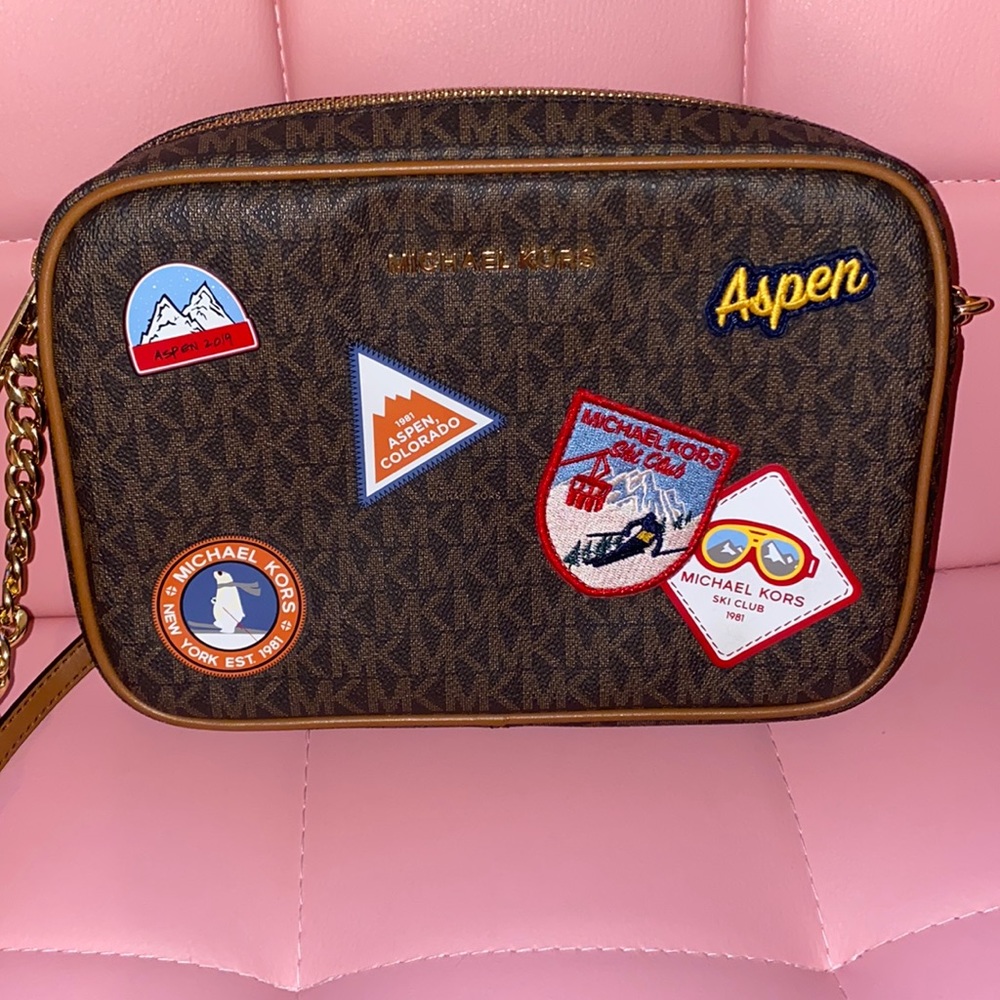 Michael Kors Aspen Large EW Crossbody